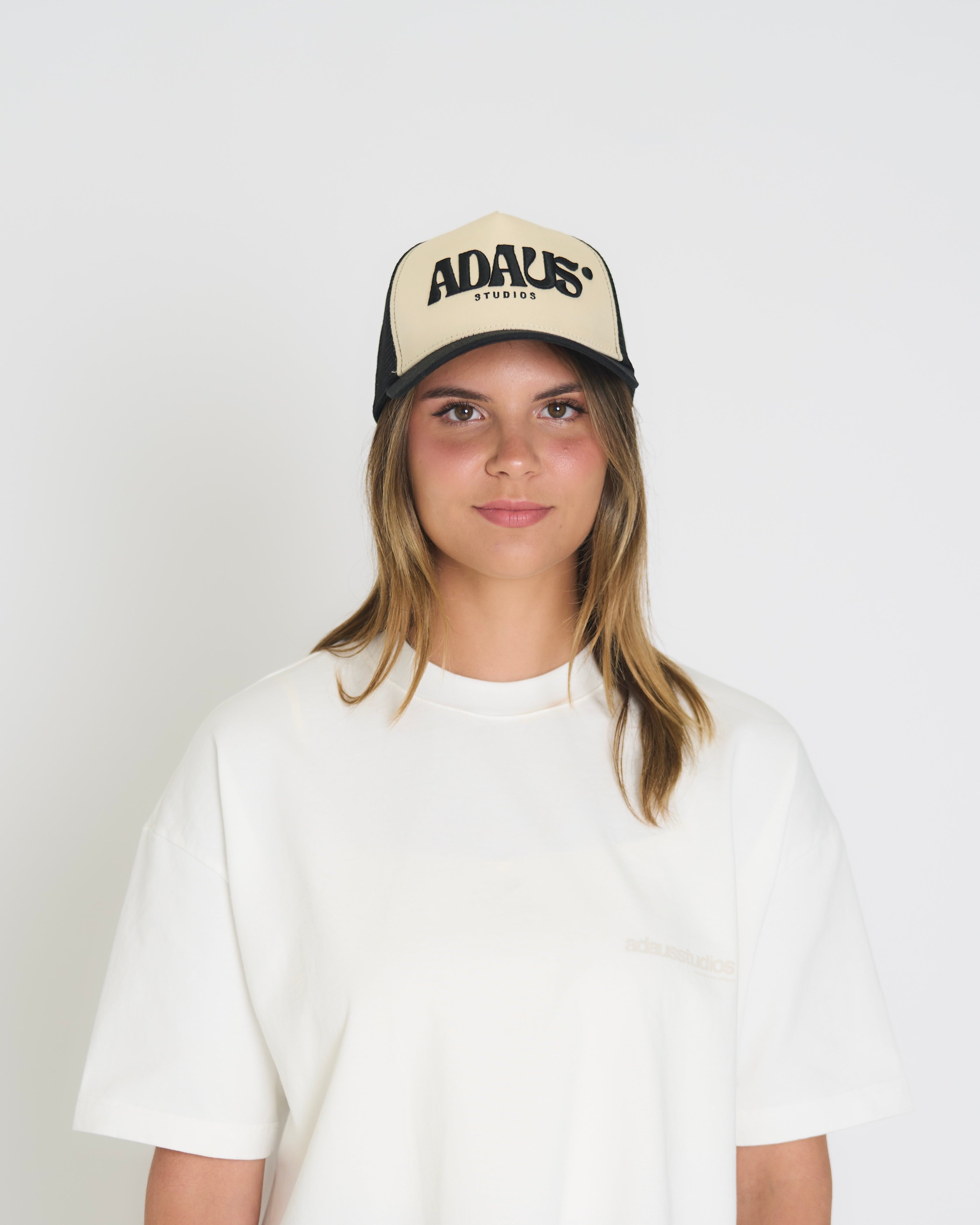 "Trucker Hat" Adaus